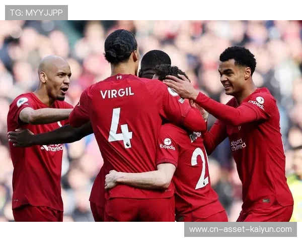 曼联全力迎战热刺,战术调整决定争四成败